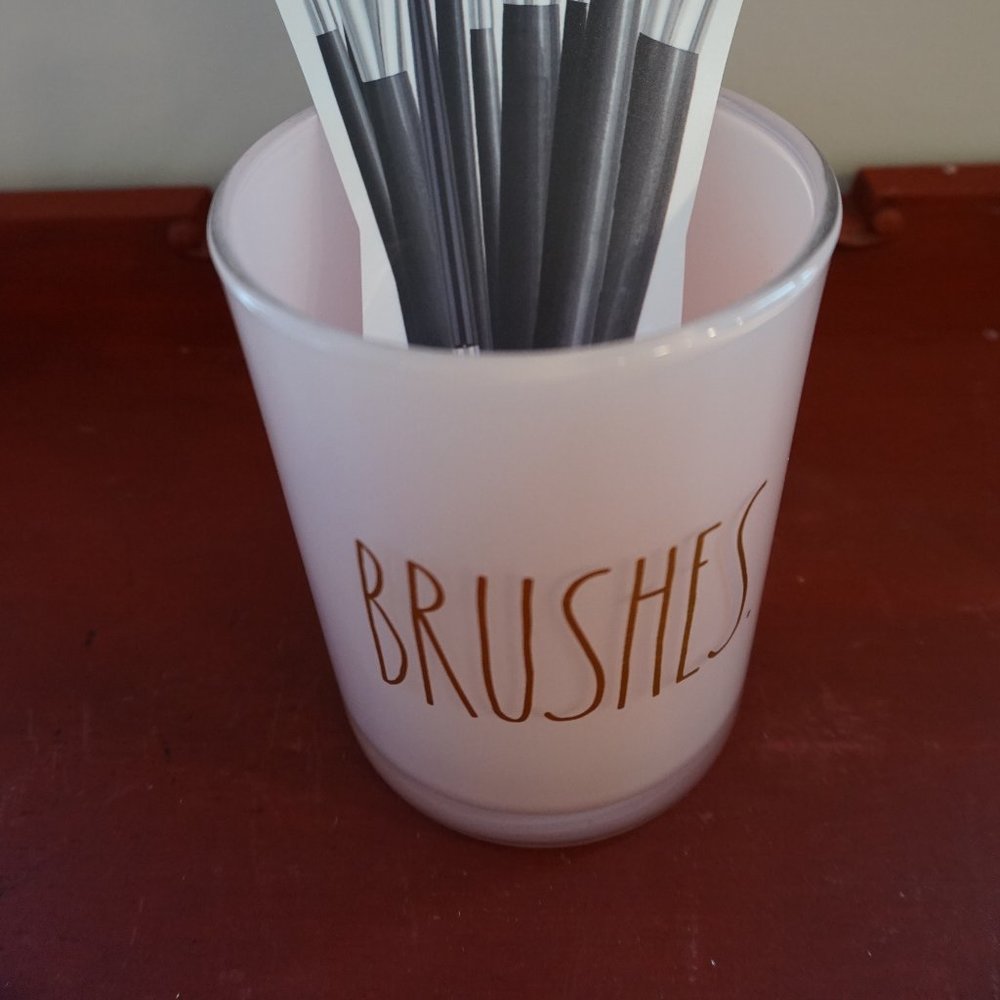 Rae Dunn Cosmetic Cup